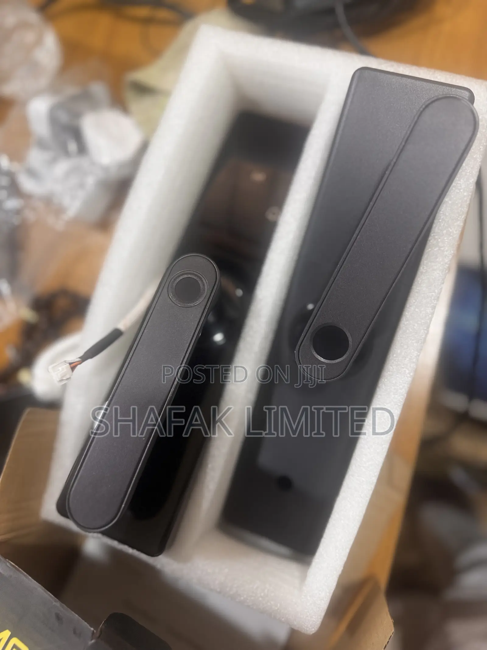 Tuya Smart Semi-automatic Lock