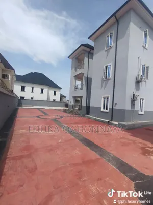 2bdrm Block of Flats in Sars Road,, Obio-Akpor for rent