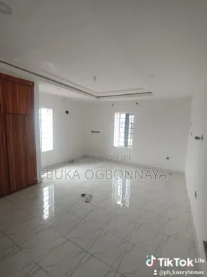 2bdrm Block of Flats in Sars Road,, Obio-Akpor for rent
