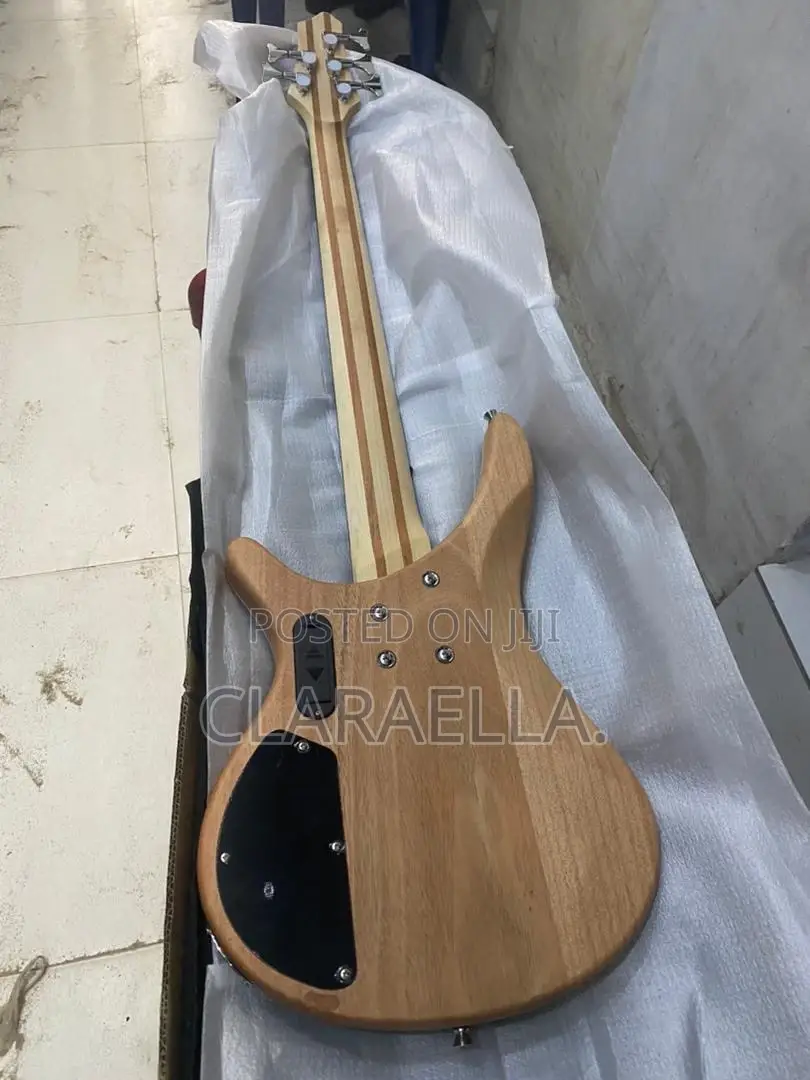 Ibanez Five Strings Active Bass