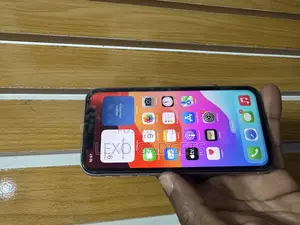 Apple iPhone 11 64 GB Purple