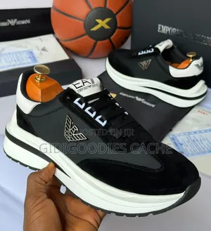 Emporio Armani Sneakers