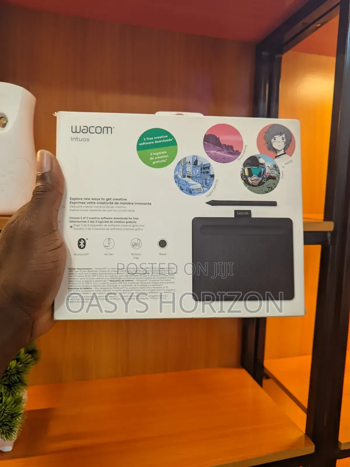 Wacom Intuos Graphics/Bluetooth Drawing Tablet