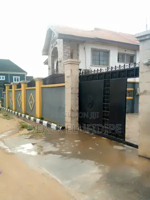 Photo - Furnished 15 Rooms Hotel in Ologuneru