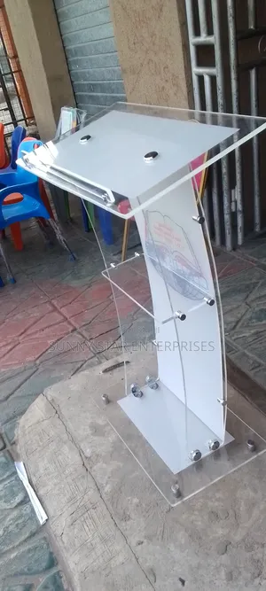 Unbreakable Acrylic Pulpit for Church