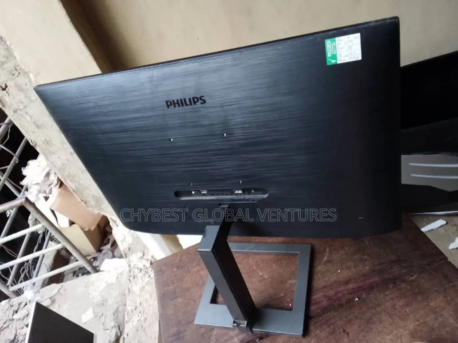27 Inches Philips Gaming Monitor