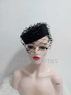 Black Cap Facinator With Net