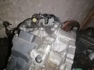 Jeep Latitude 4 Clinder Gear Box Available