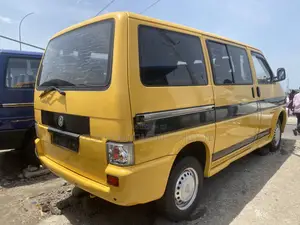 Volkswagen Transporter 2003 Yellow