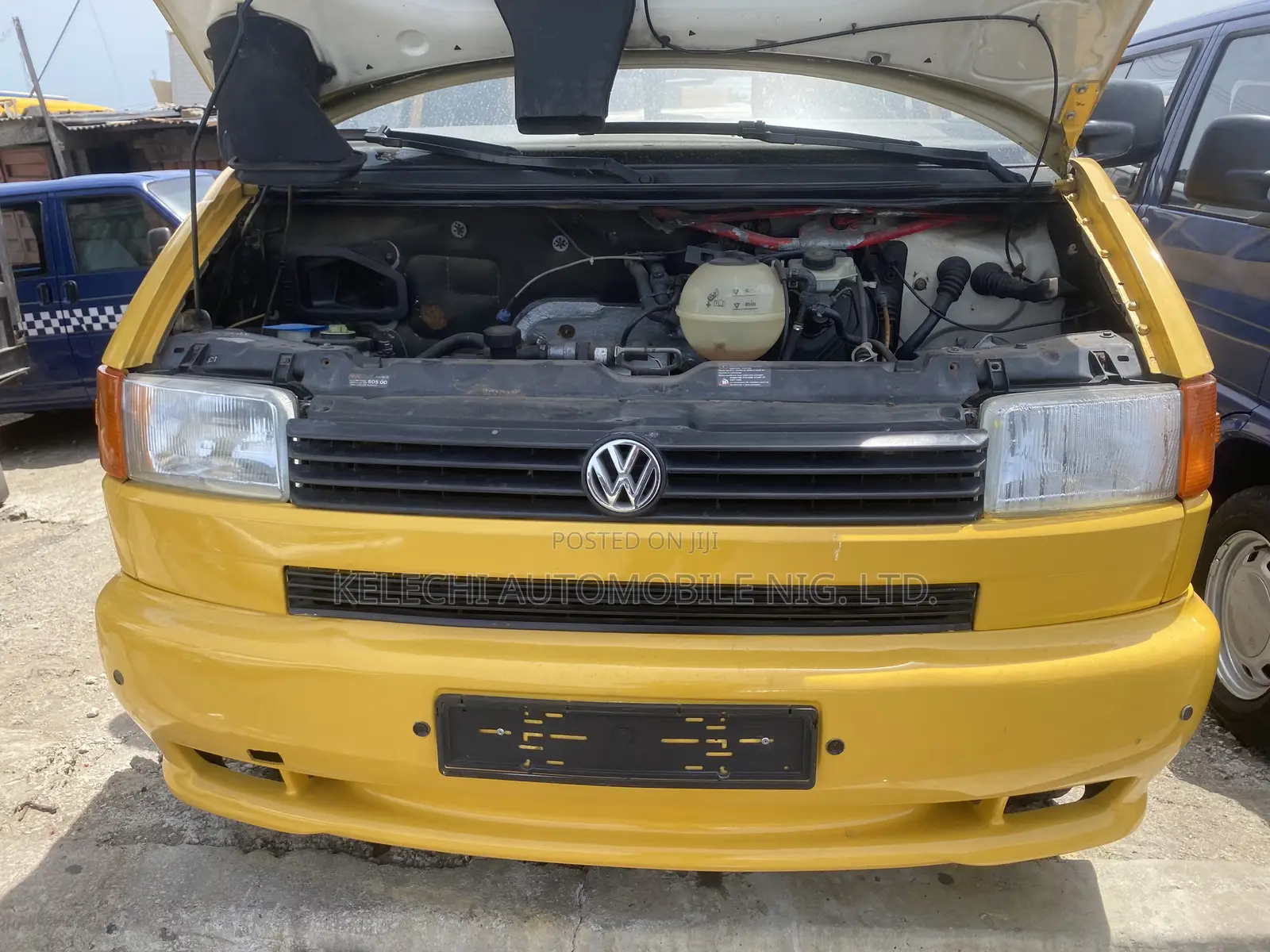 Volkswagen Transporter 2003 Yellow