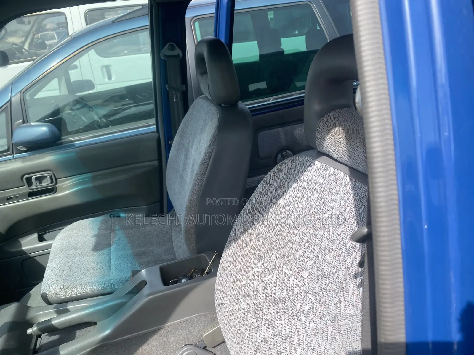 Nissan Serena 2001 Blue