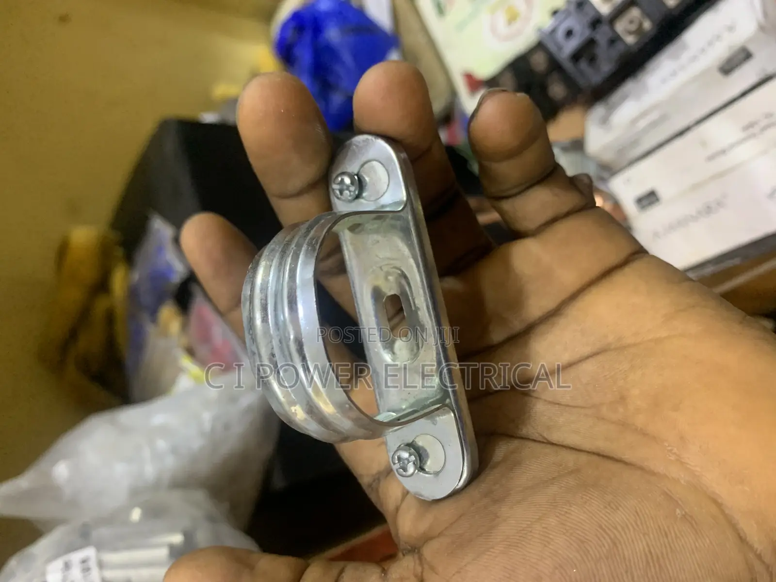 40mm Gravanized Saddle Clip