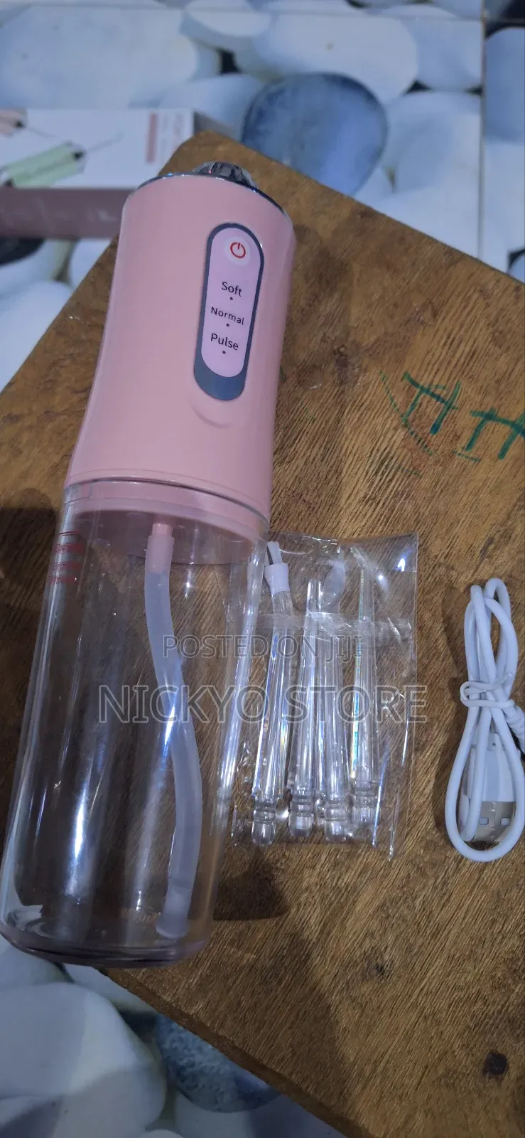 Portable Oral Irrigator