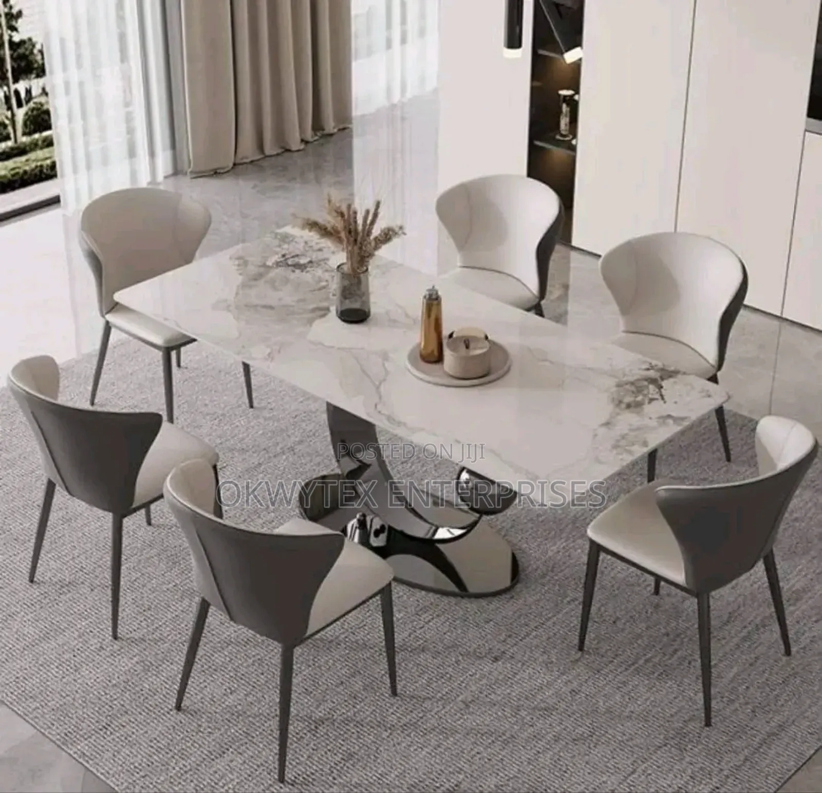 Executive High Quality Turkey Dinning Tables Set