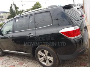 Toyota Highlander Limited 3.5L 2WD 2013 Black