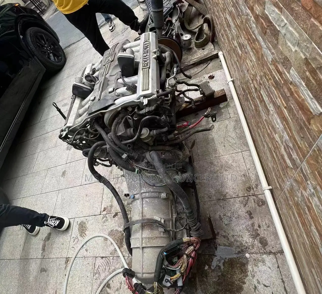 Rolls Royce Phantom Engine