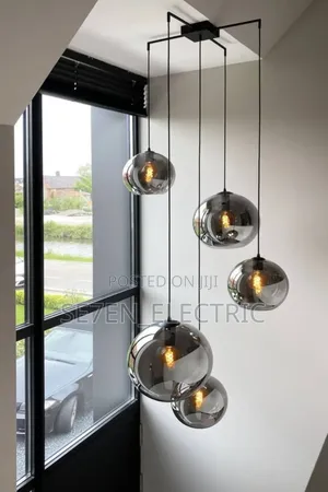 Luxury Glass Dropping Chandelier Light