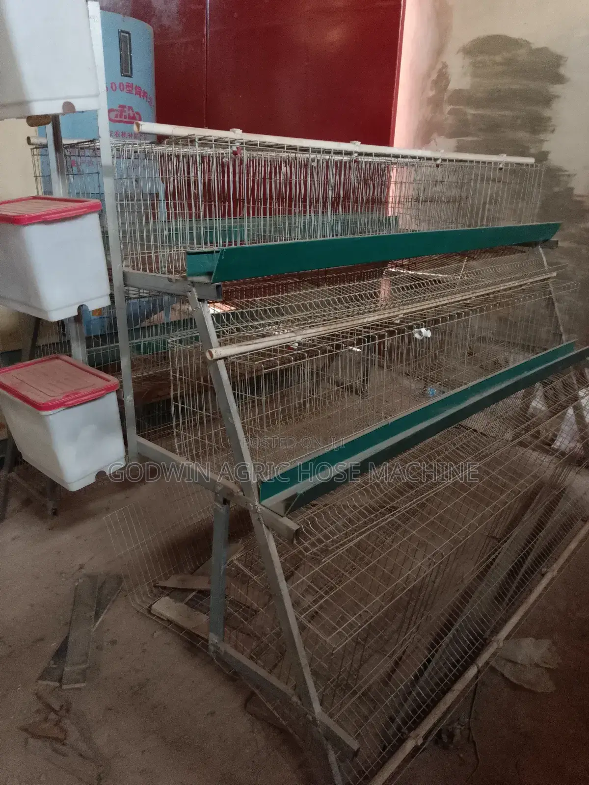 Layer Cage