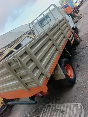 Nigeria Used Toyota Dyna 150 4tyers 3y Petrol Engine