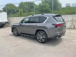 2023 Lexus Lx600 for Rent