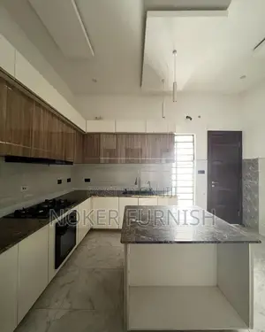 Home Kitchen Cabinet