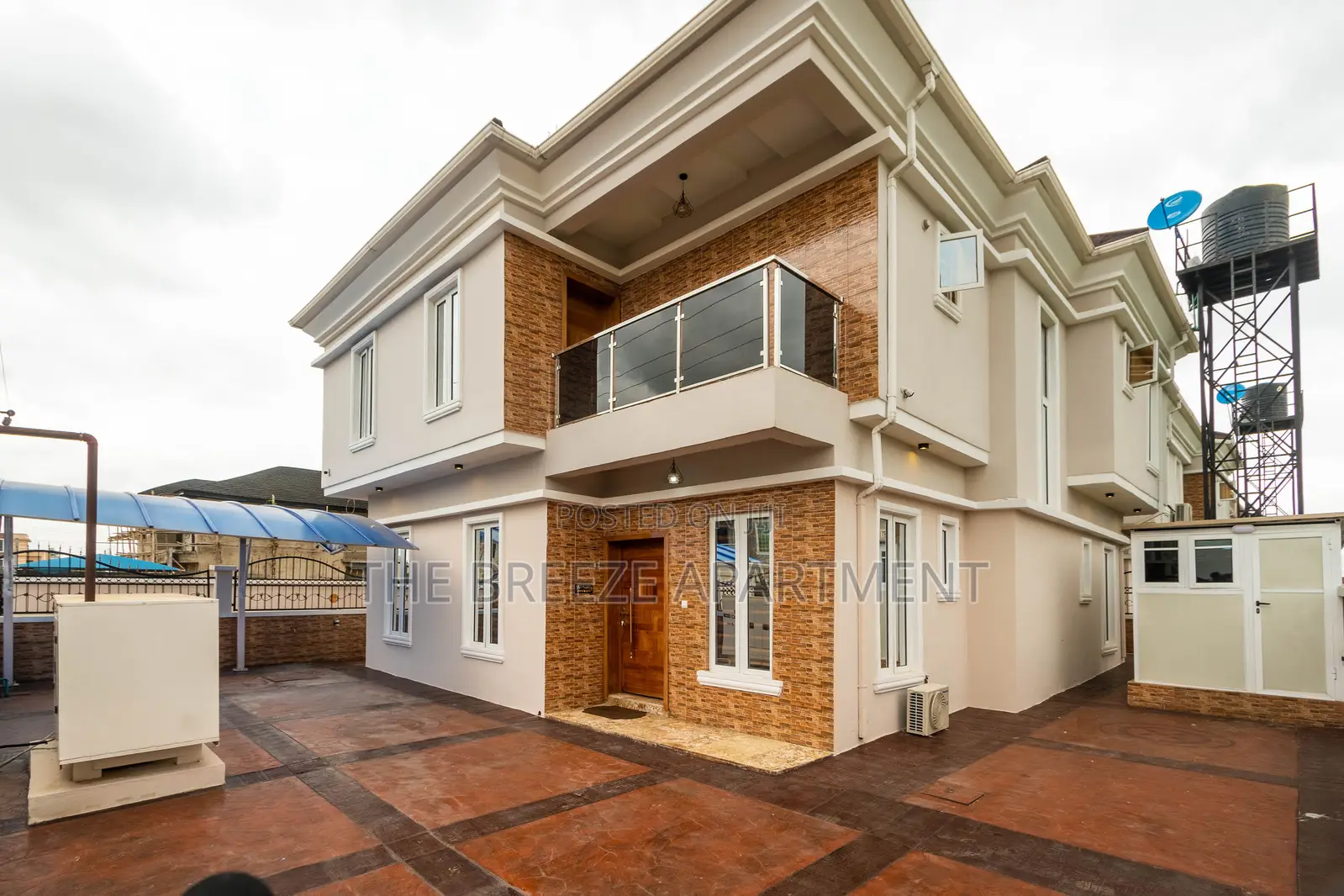 Luxury 4 Bedroom Detached Duplex in an Estate