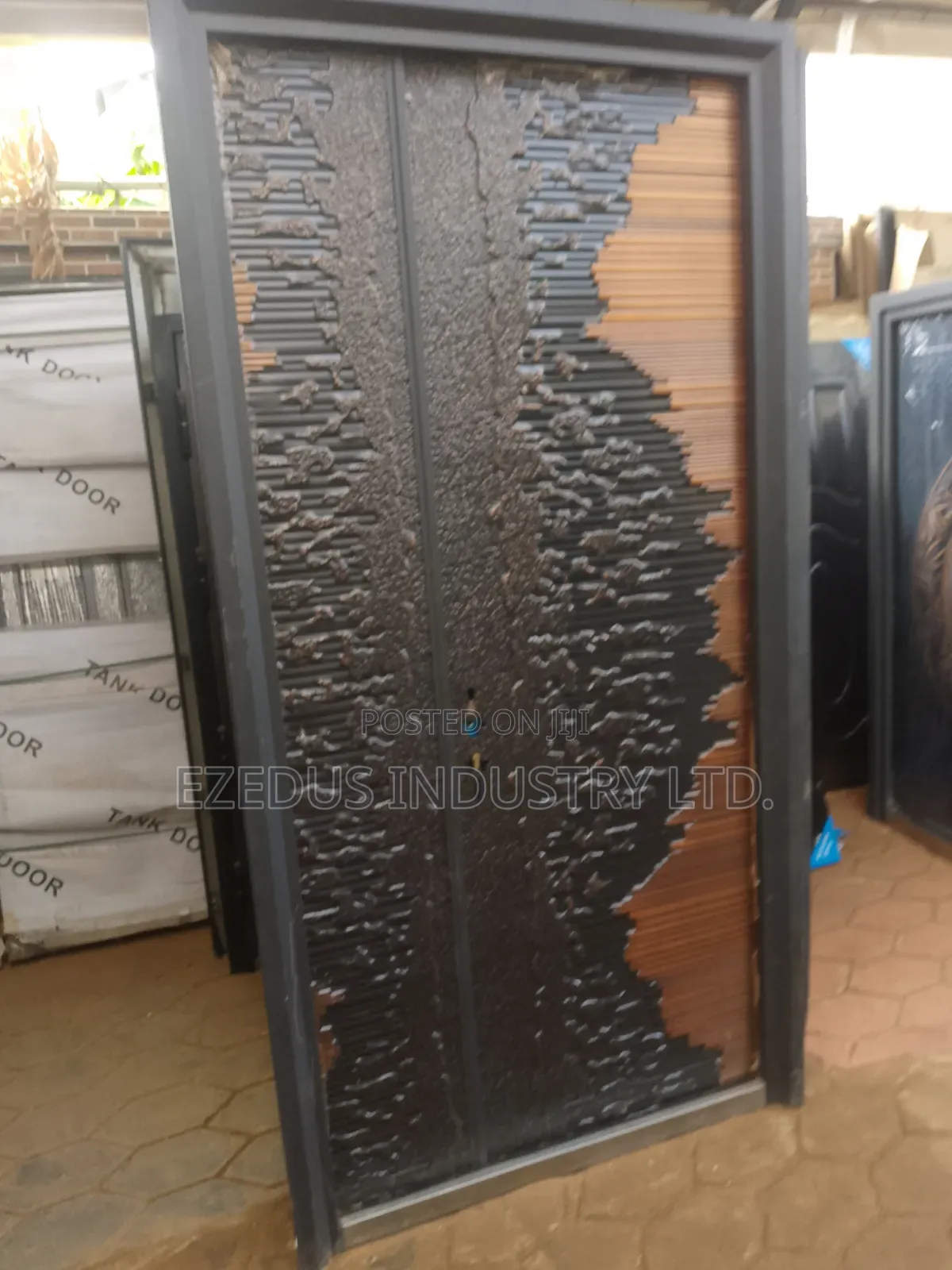 Ezedus Doors