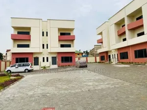 4bdrm Duplex in Durumi for sale