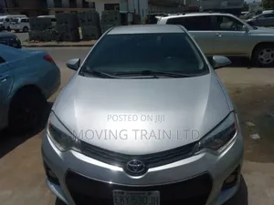 Toyota Corolla S 4dr Sedan (1.8L 4cyl CVT) 2016 Silver