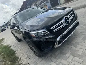 Mercedes-Benz GLC-Class 2017 Black