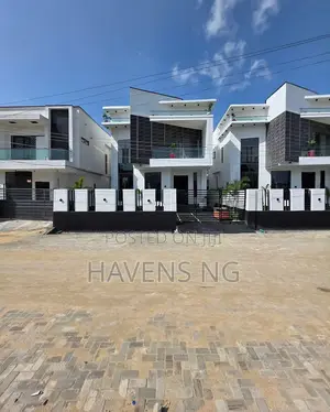 4bdrm Duplex in Lekki Phase 1 for sale