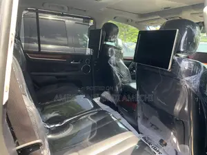 Lexus LX 570 (5 seats) AWD 2018 Black