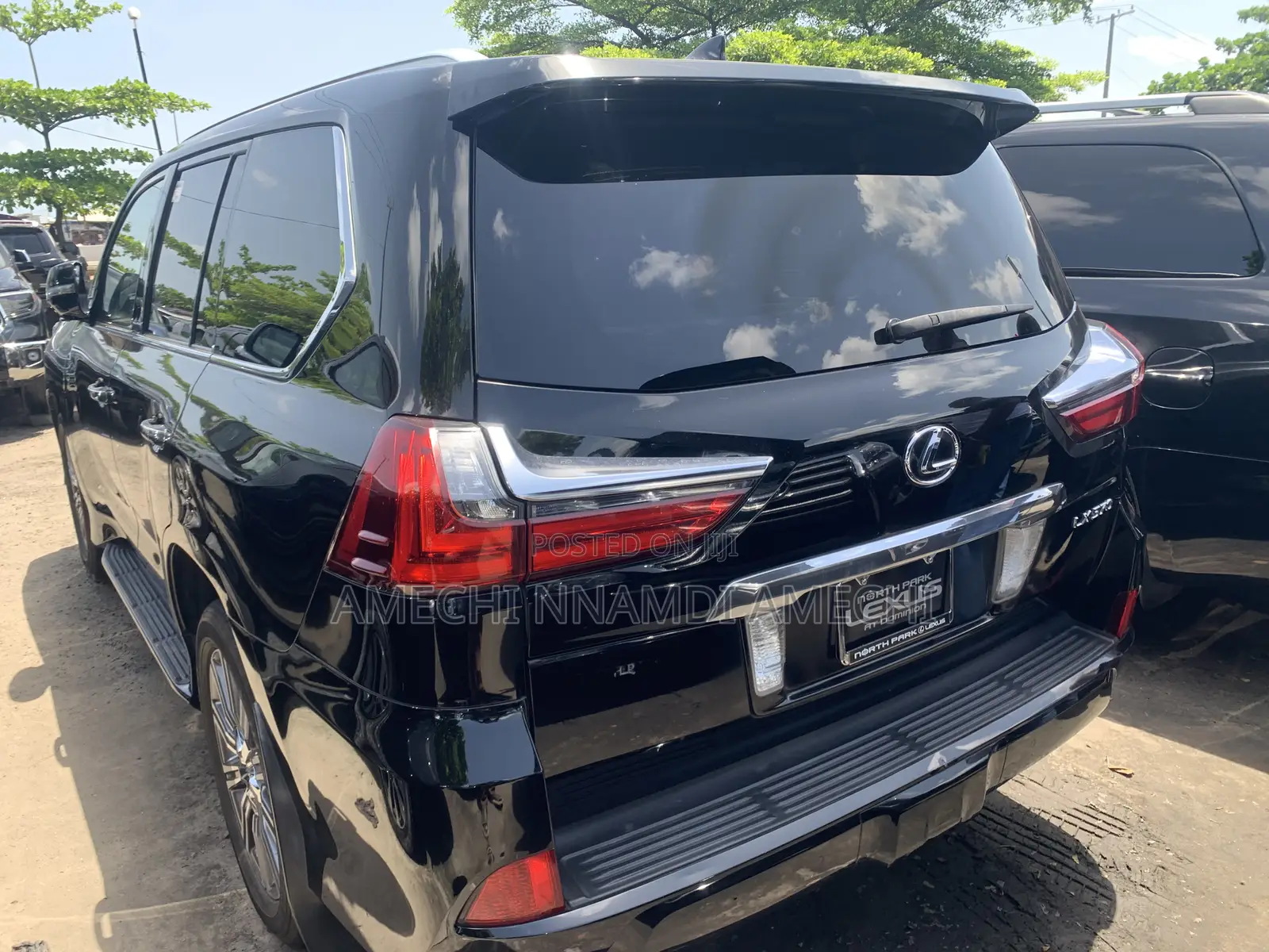 Lexus LX 570 (5 seats) AWD 2018 Black