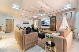 Modern 3 Bedroom Apartment Airbnb in Lekki With Wifi Pack