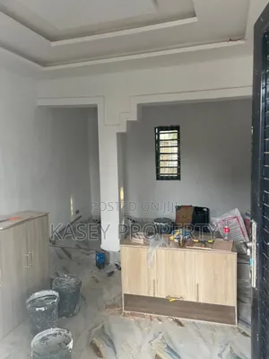 1bdrm Bungalow in Warri for rent