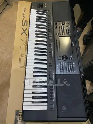 Yamaha PSR-Sx700 Keyboard
