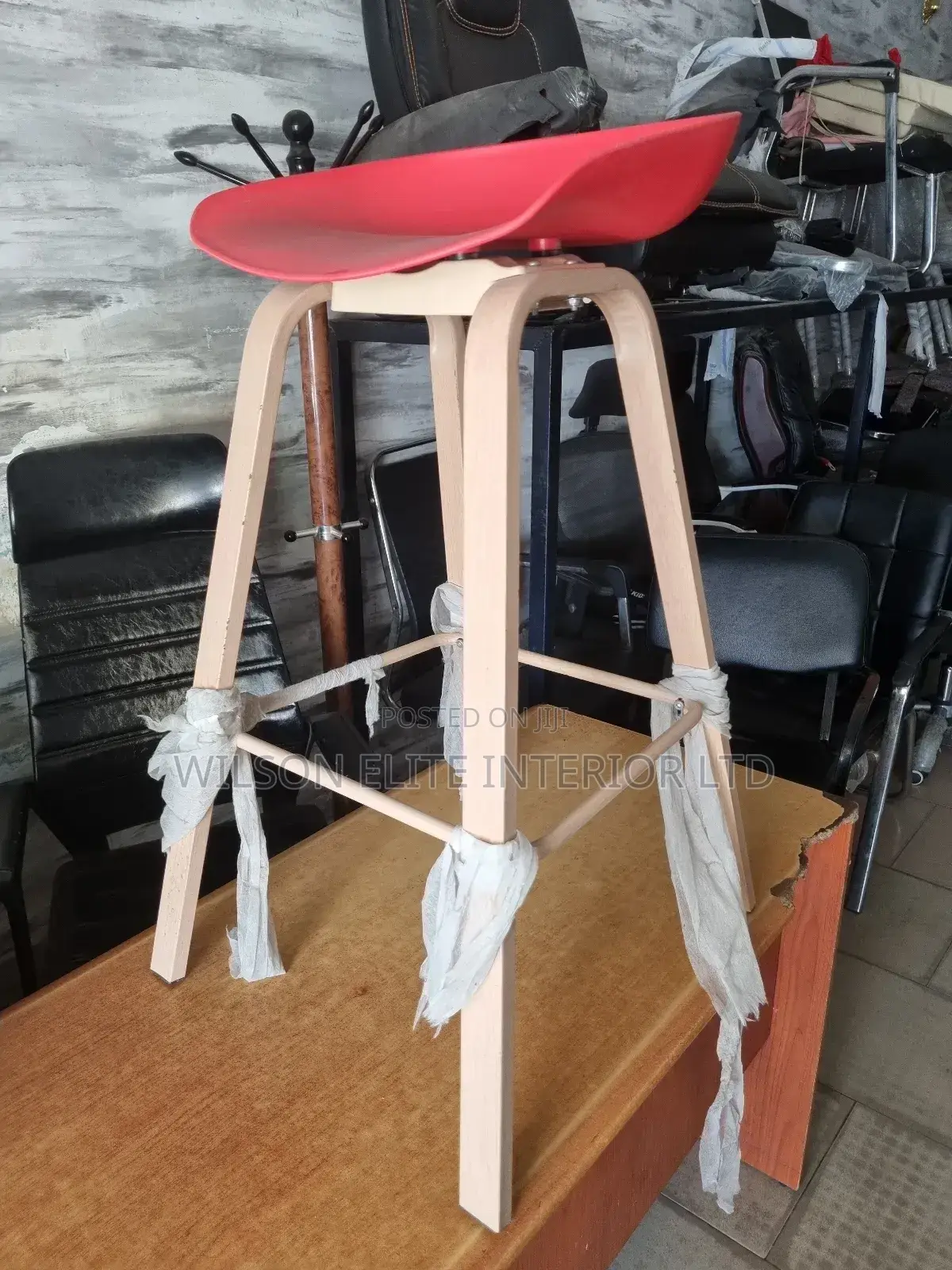 Sleek Bar Chair