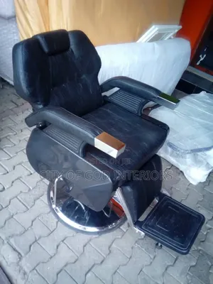 High Class Imported Salon Chair With Footrest and Head Rest