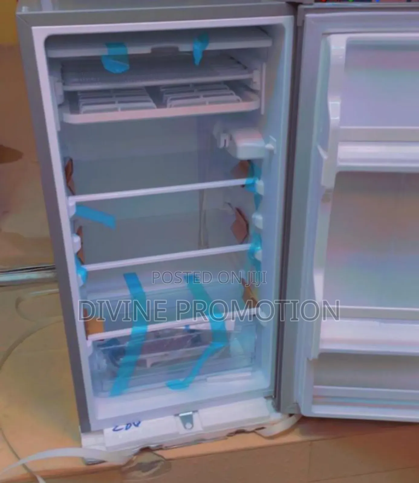 Midea Table Top Refrigerator