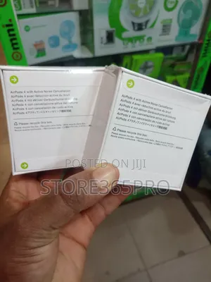 Apple Airpod 4 With Active Noise Cancelation