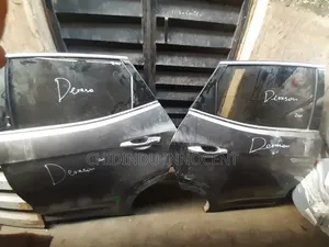 Door Hyundai Santafe Complete Back 2012 Model