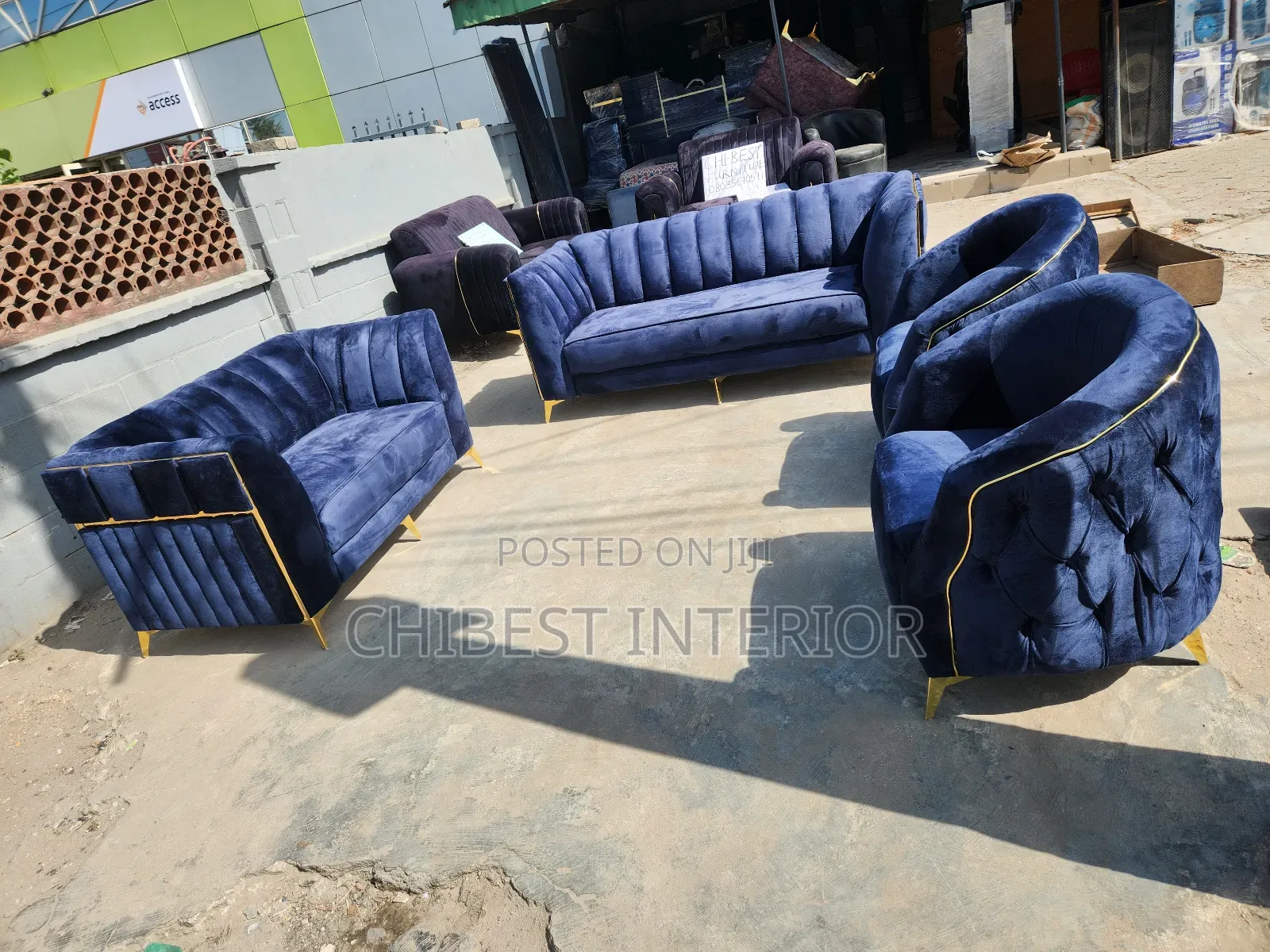 Executive Set of 7 Seaters Couch.