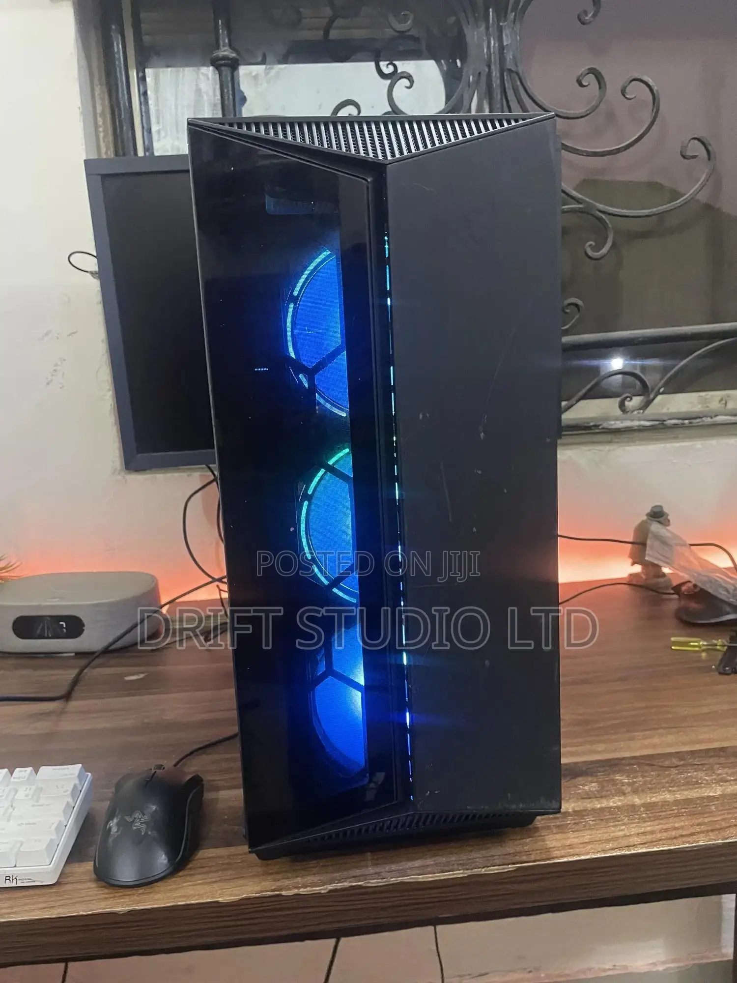 New Desktop Computer MSI Aegis X 32GB Intel Core I7 SSD 1T