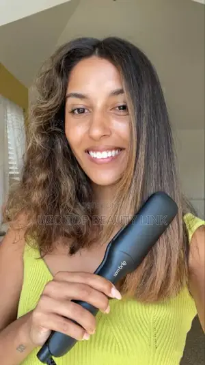Salon Maxx Straightener