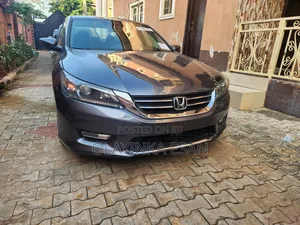 Honda Accord Sport 4dr Sedan (2.4L 4cyl 6M) 2014 Gray