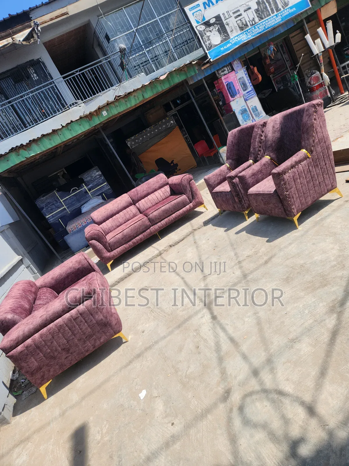Executive Padded 7 Seaters Sofa Chairs