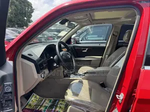 Mercedes-Benz GLK-Class 350 4MATIC 2011 Red