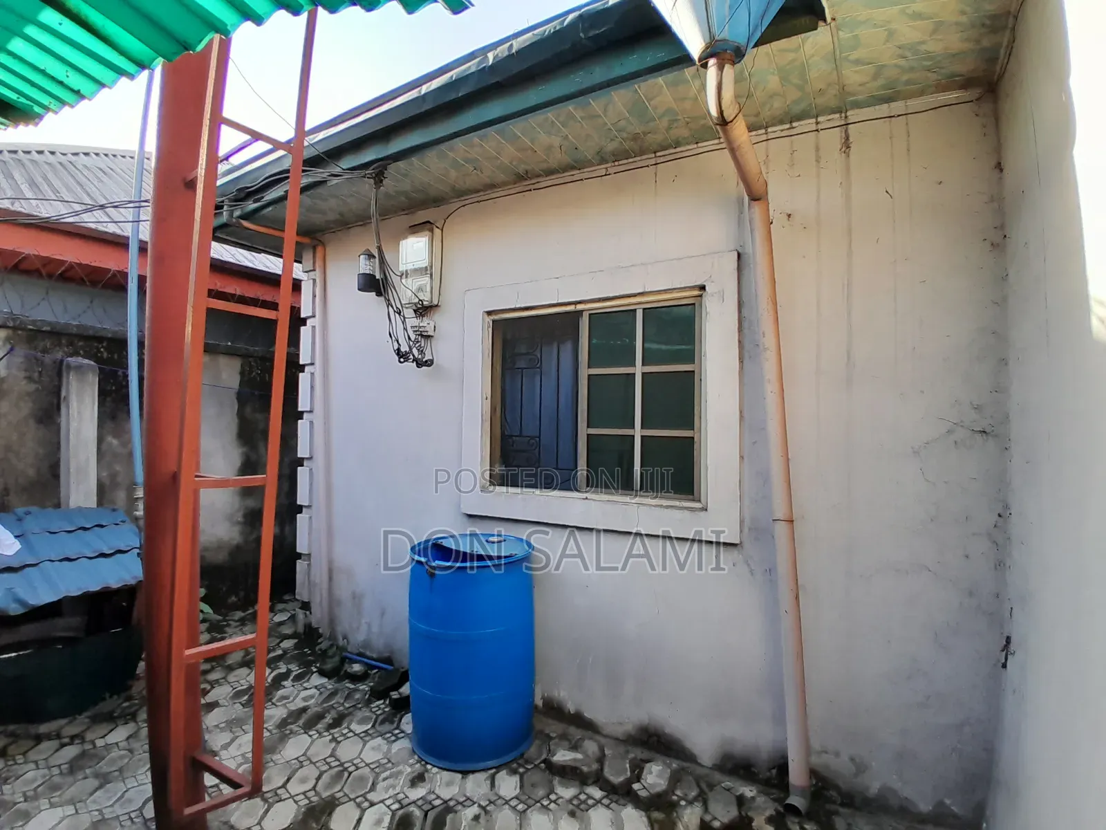 3bdrm Bungalow in Nta Apara Link Road, Port-Harcourt for sale