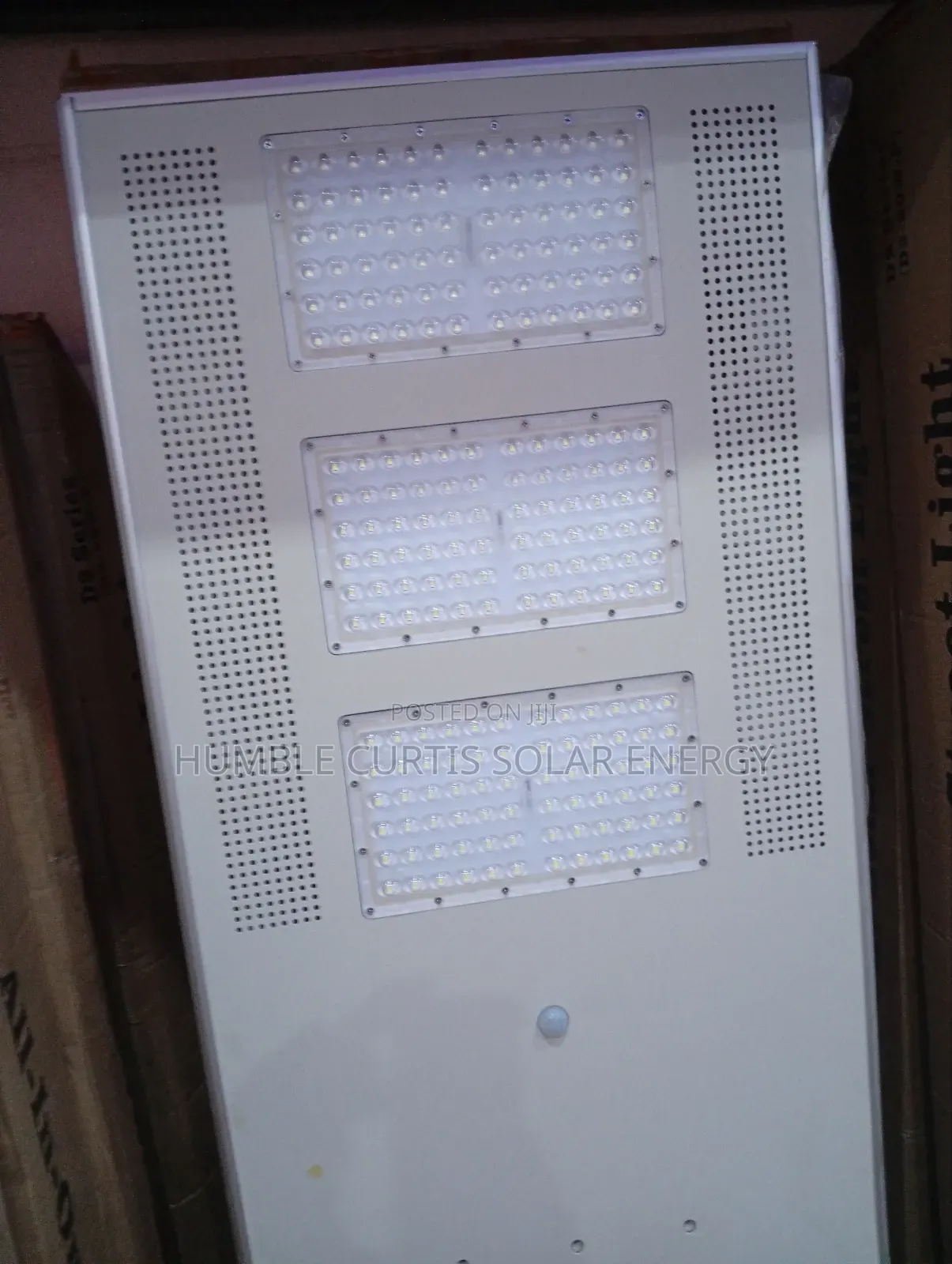 Felicity A3 100 Watts Street Light
