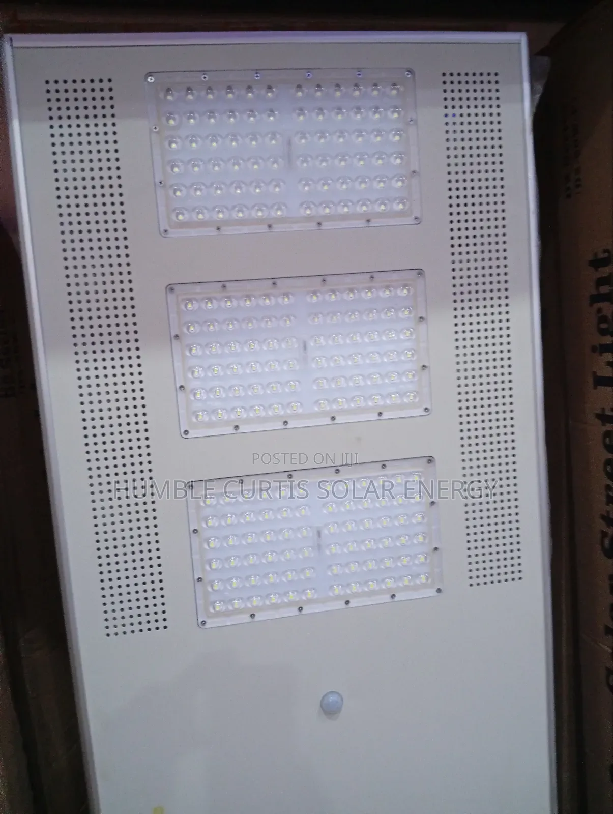 Felicity A3 100 Watts Street Light